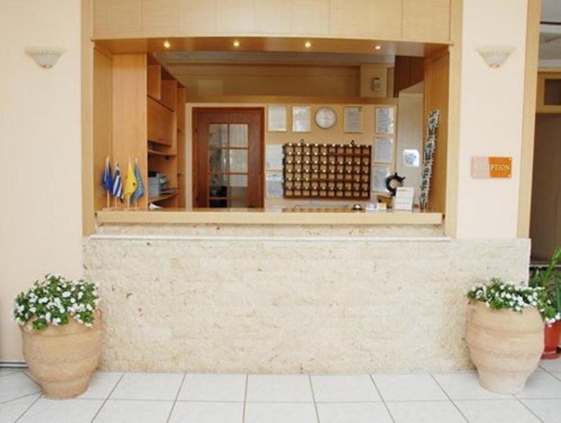 Hotel Aphroditi 아기아 파라스케비 외부 사진